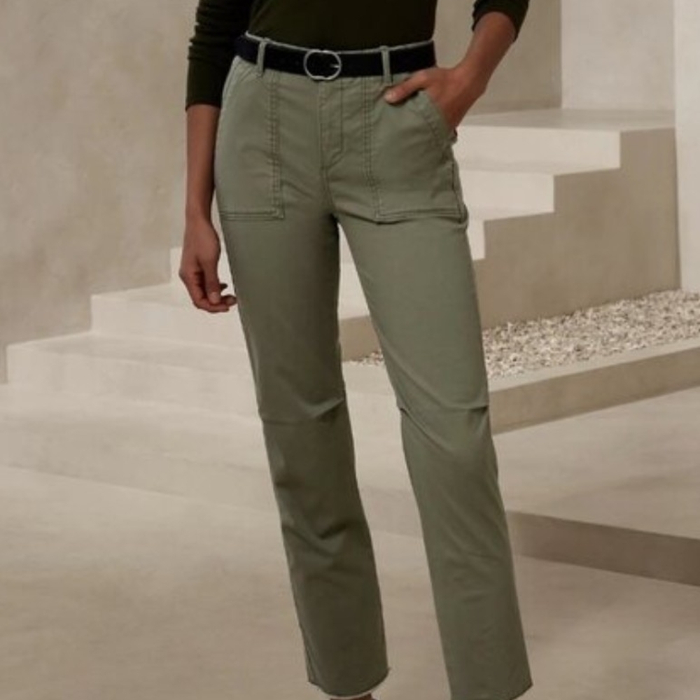 Banana Republic Light Green Utility Chinos